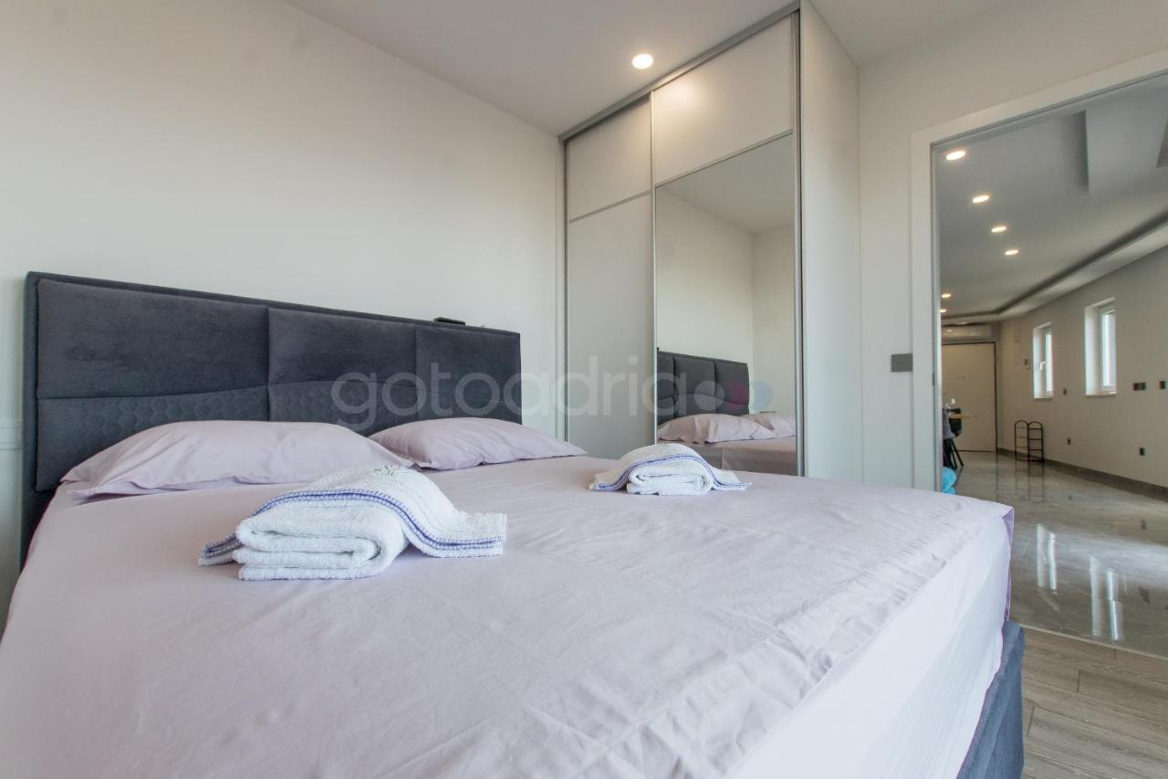Seashell - Luxury Seaview Apartments Makarska Zewnętrze zdjęcie
