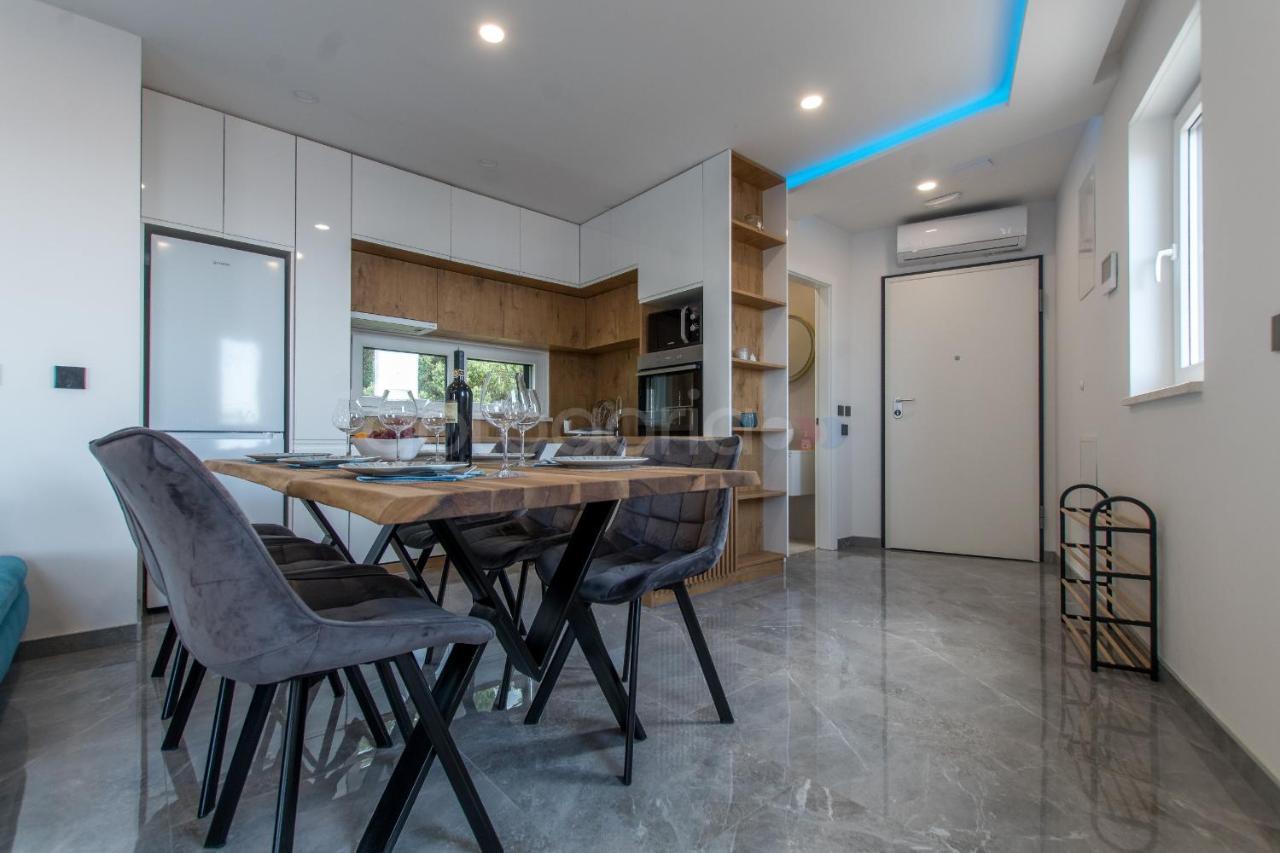 Seashell - Luxury Seaview Apartments Makarska Zewnętrze zdjęcie